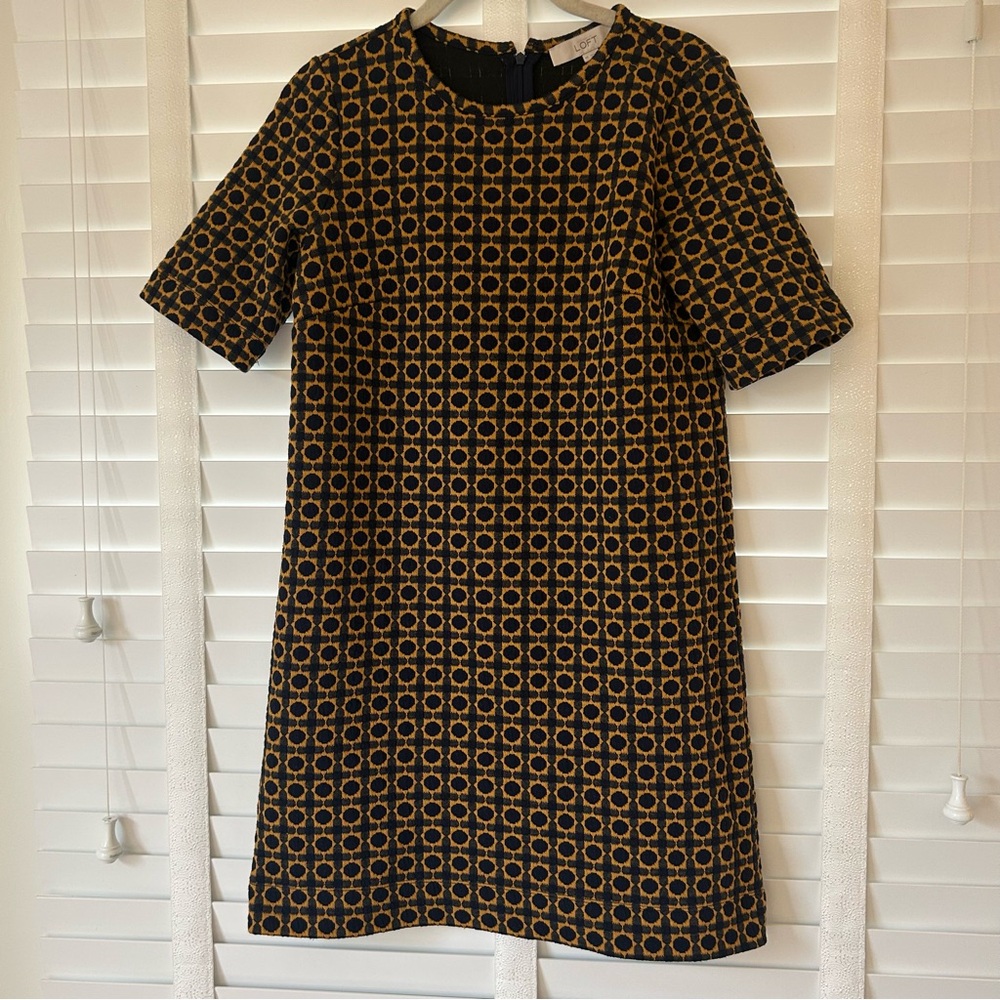 LOFT Shift Dress Mustard Navy Short Sleeve Cotton Blend Mini Jacquard XS
